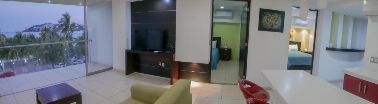 Ramada By Wyndham Acapulco Hotel & Suites Dış mekan fotoğraf