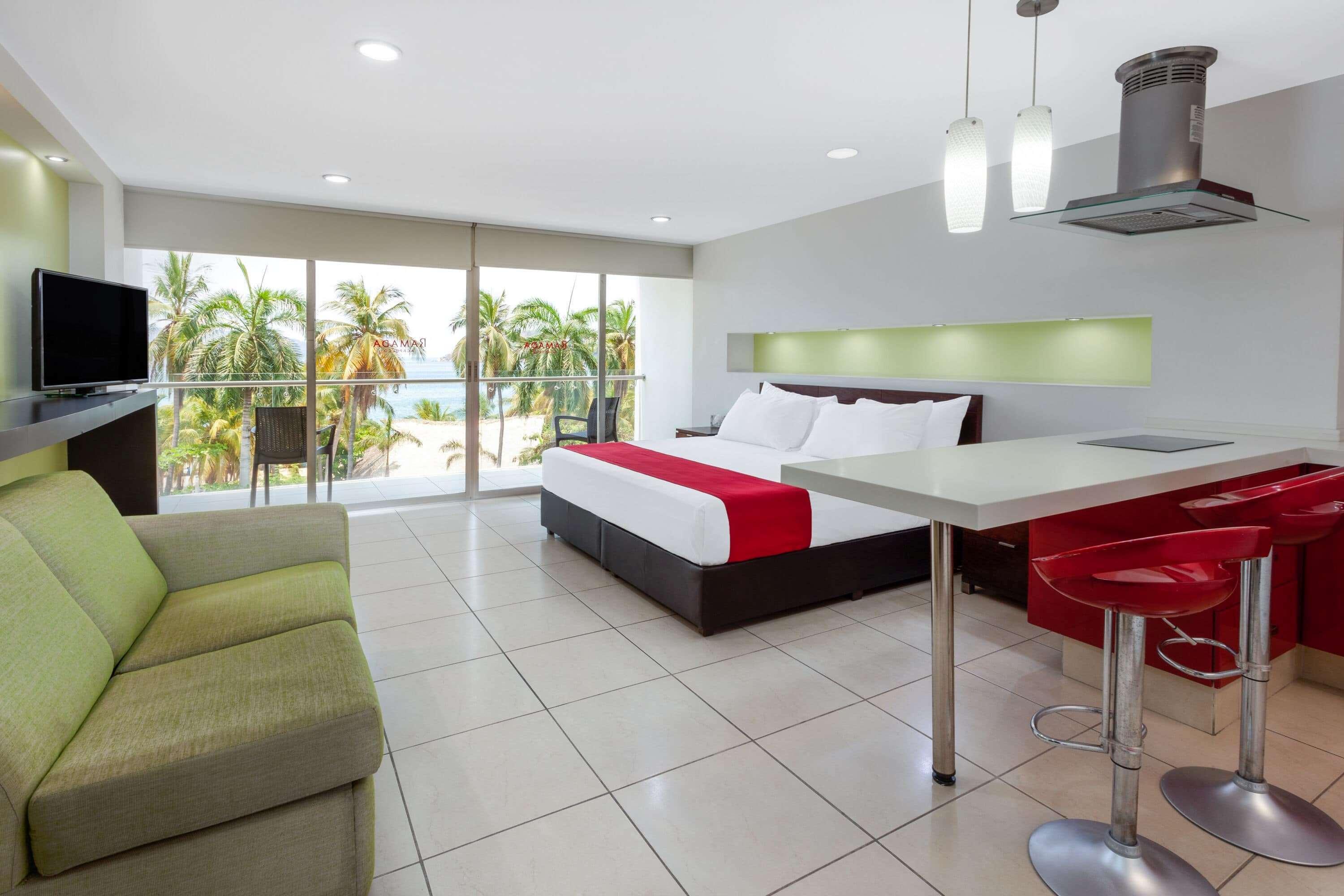 Ramada By Wyndham Acapulco Hotel & Suites Dış mekan fotoğraf